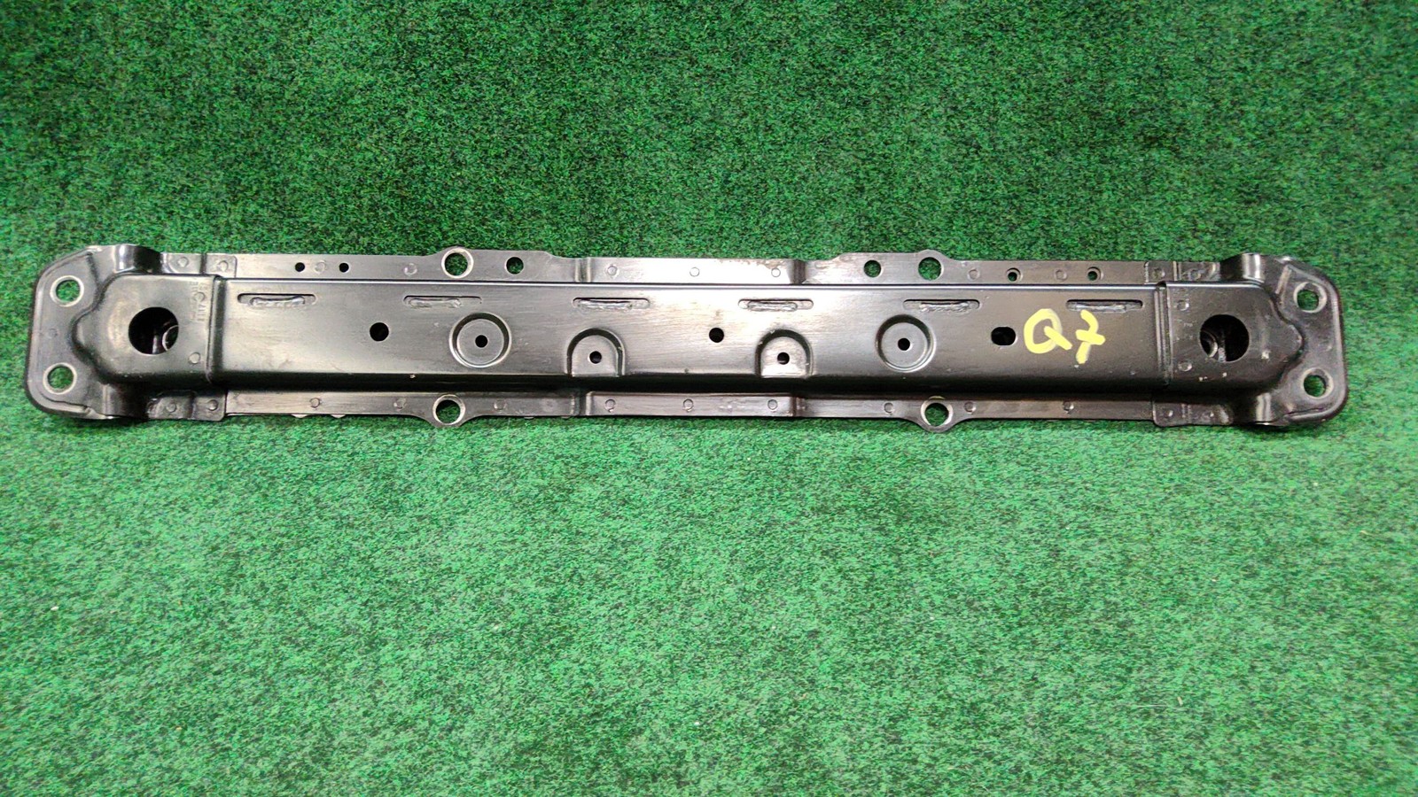 2016-2023 Audi Q7 Quattro Underbody Reinforcement Plate Bracket Oem 4m0801387c