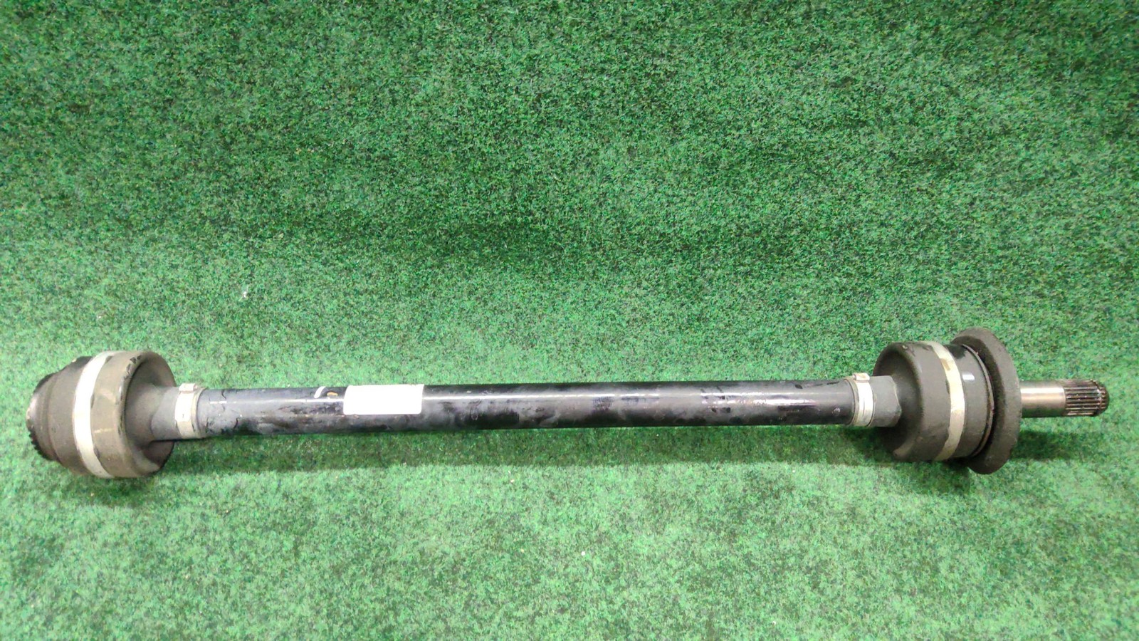 2019-2023 BMW X5 40i xDrive Rear Right Axle Shaft OEM 33208689574