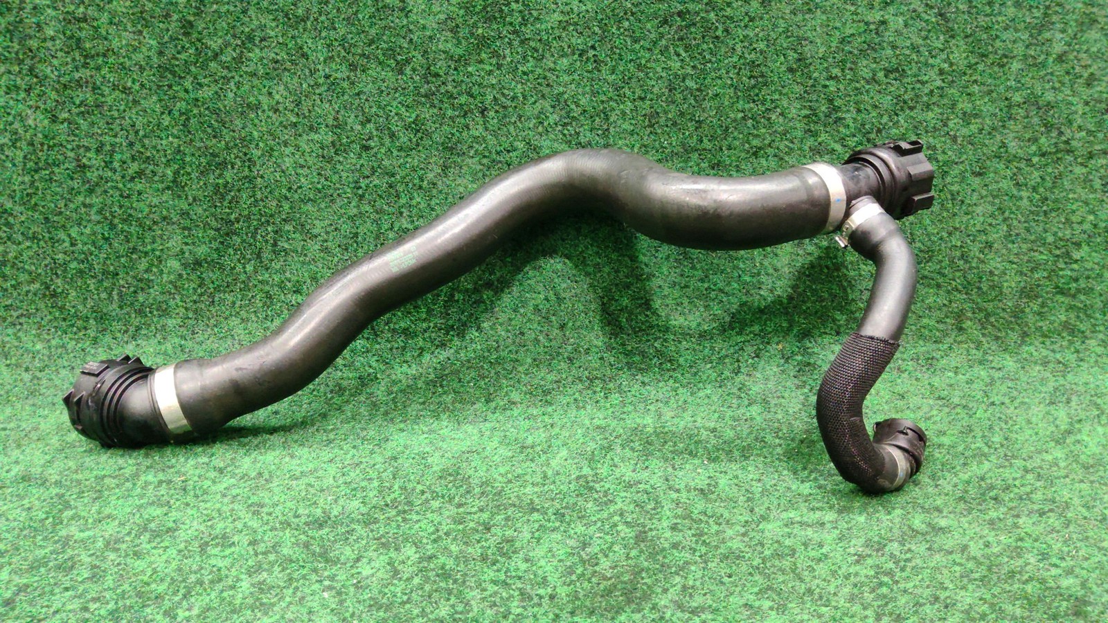 2018-2024 Bmw X3 Radiator-engine Coolant Hose Oem 17129797615