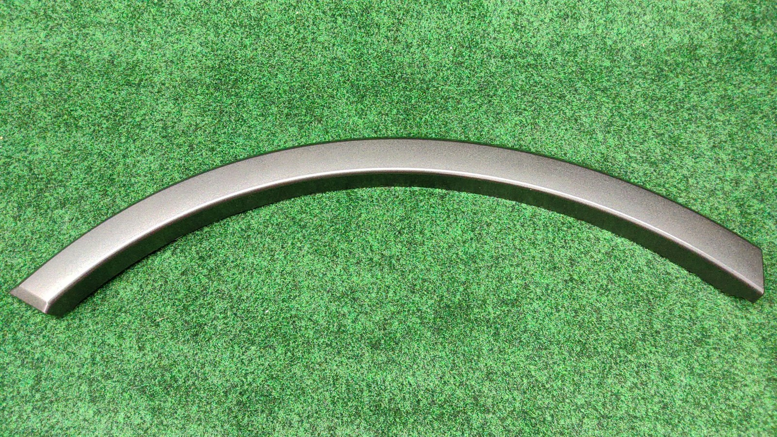 2020-2024 Audi Q7 Rear Right Fender Skirt Samurai Grey Metalic OEM 4M0854820HGRU