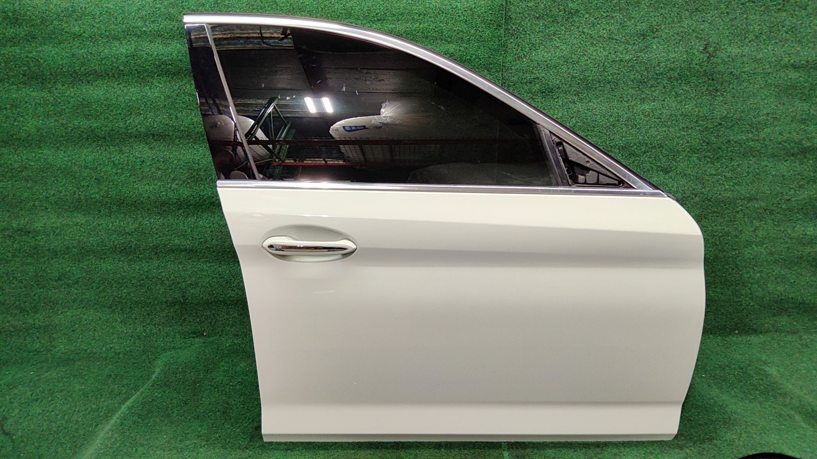 2017-2023 Bmw 530i Front Door Shell Rh Alpine White/300 Oem 41007408962