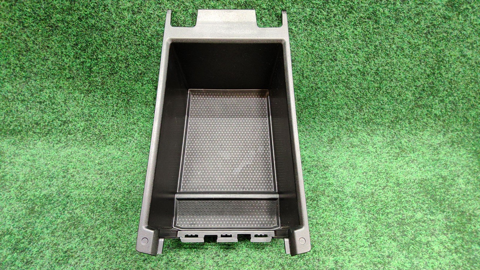 2018-2022 BMW 330i Floor Centre Console Oddments Tray OEM 51166806852