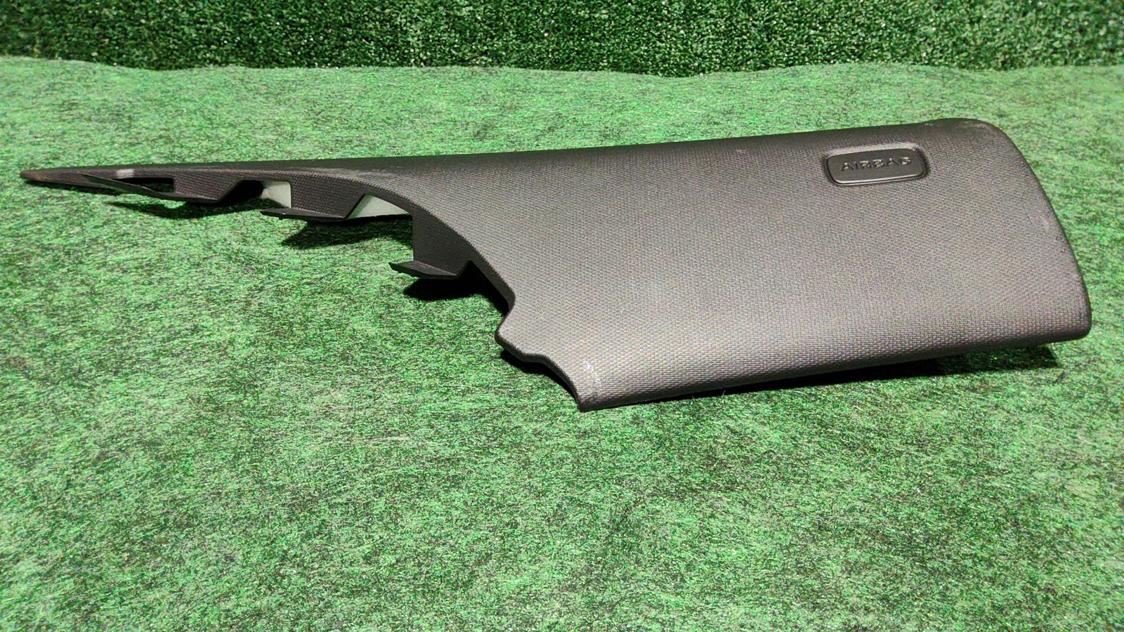 2015-2020 Audi A3 Quattro D-pillar Left Trim Panel Oem 8v5867245c