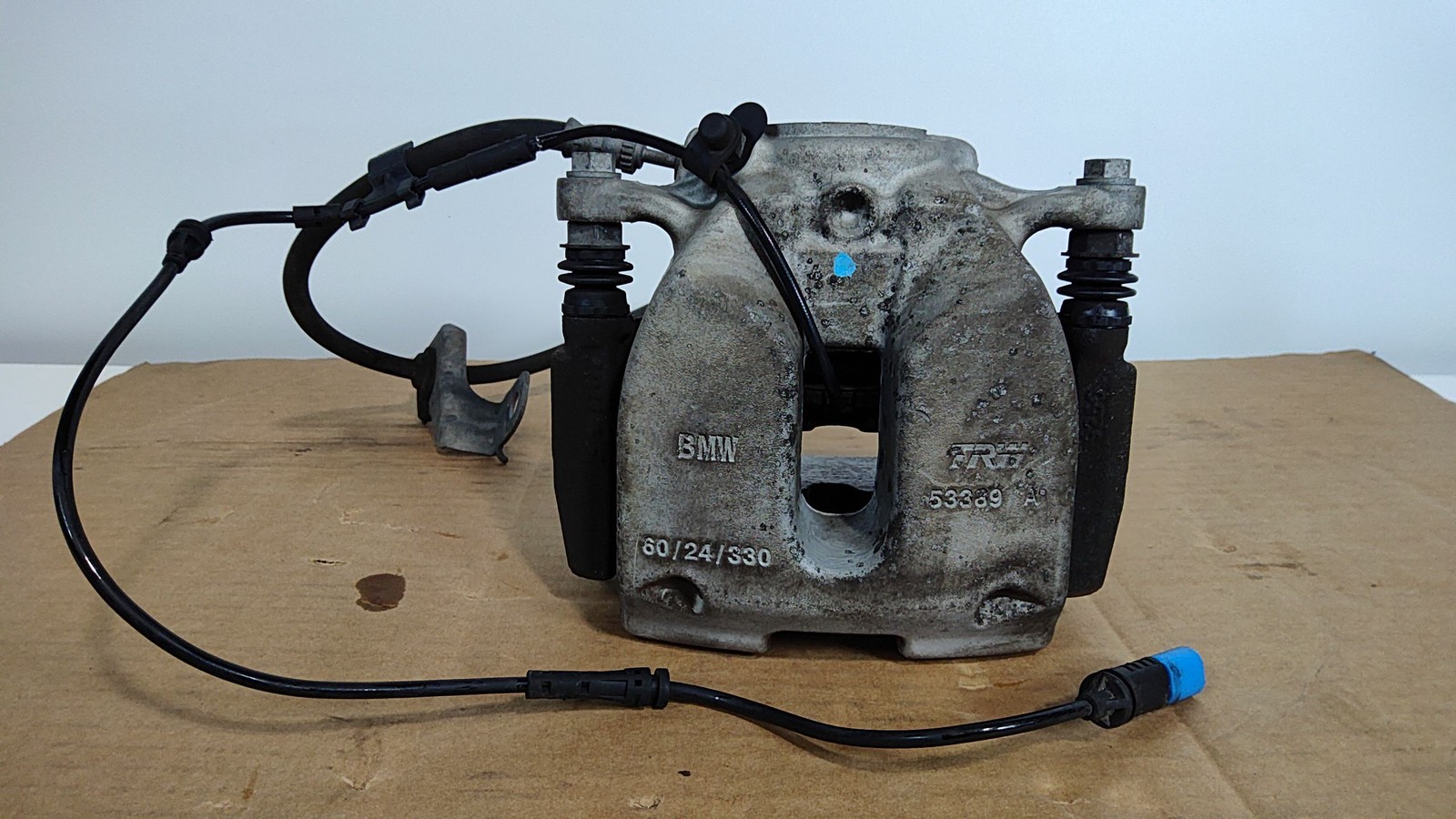 2018-2023 BMW X3 Front Left Brake Disc Caliper OEM 34106882253 34106882259