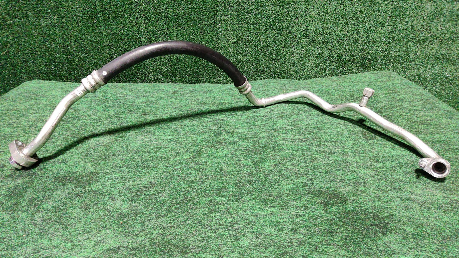 2015-2020 Audi A3 A/c Refrigerant Line Compressor Cut-off-point Oem 5q0816743e