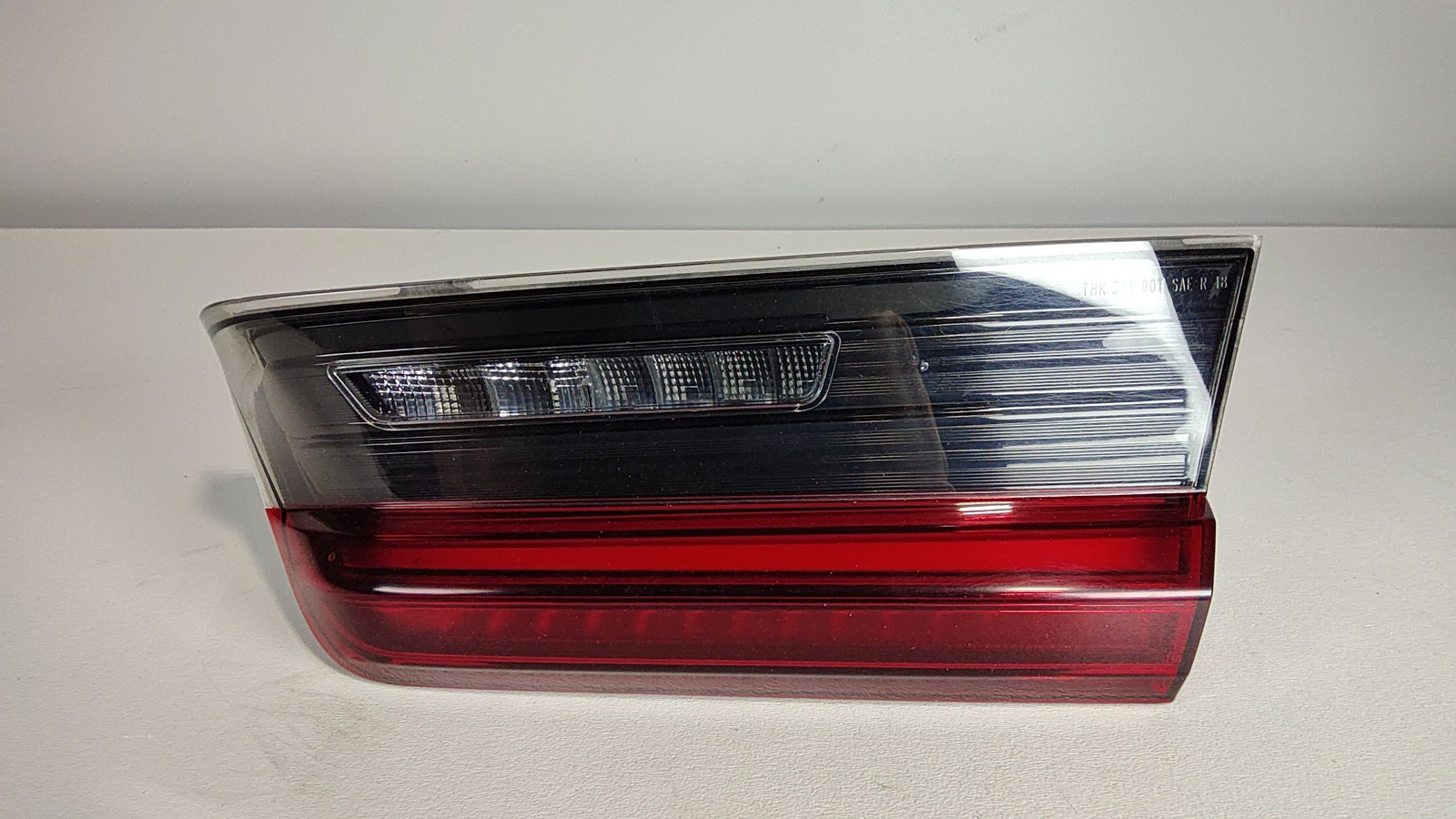 2019-2025 Bmw 330i Rear Right Rh Trunk Lid Tail Light Oem 63215a3bc64 Original