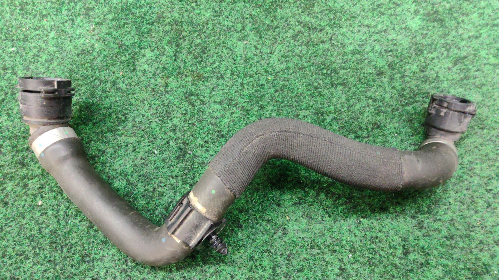 2019-2023 BMW X5 Radiator Housing OEM 8654326