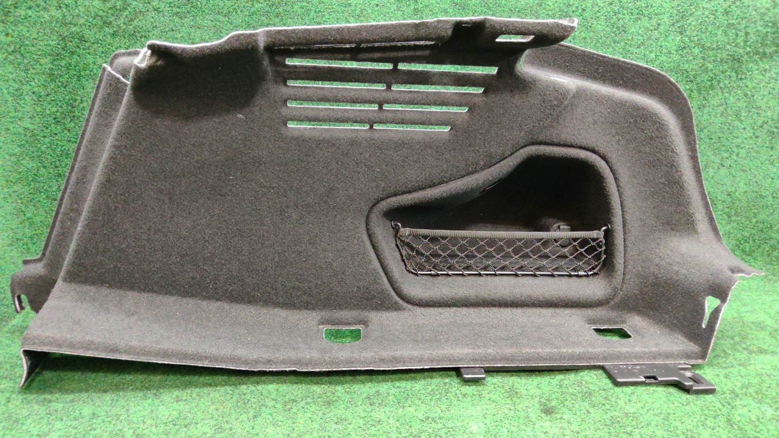 2017-2019 Audi A4 Quattro Right Quarter Trim Panel Oem 8w5863880h