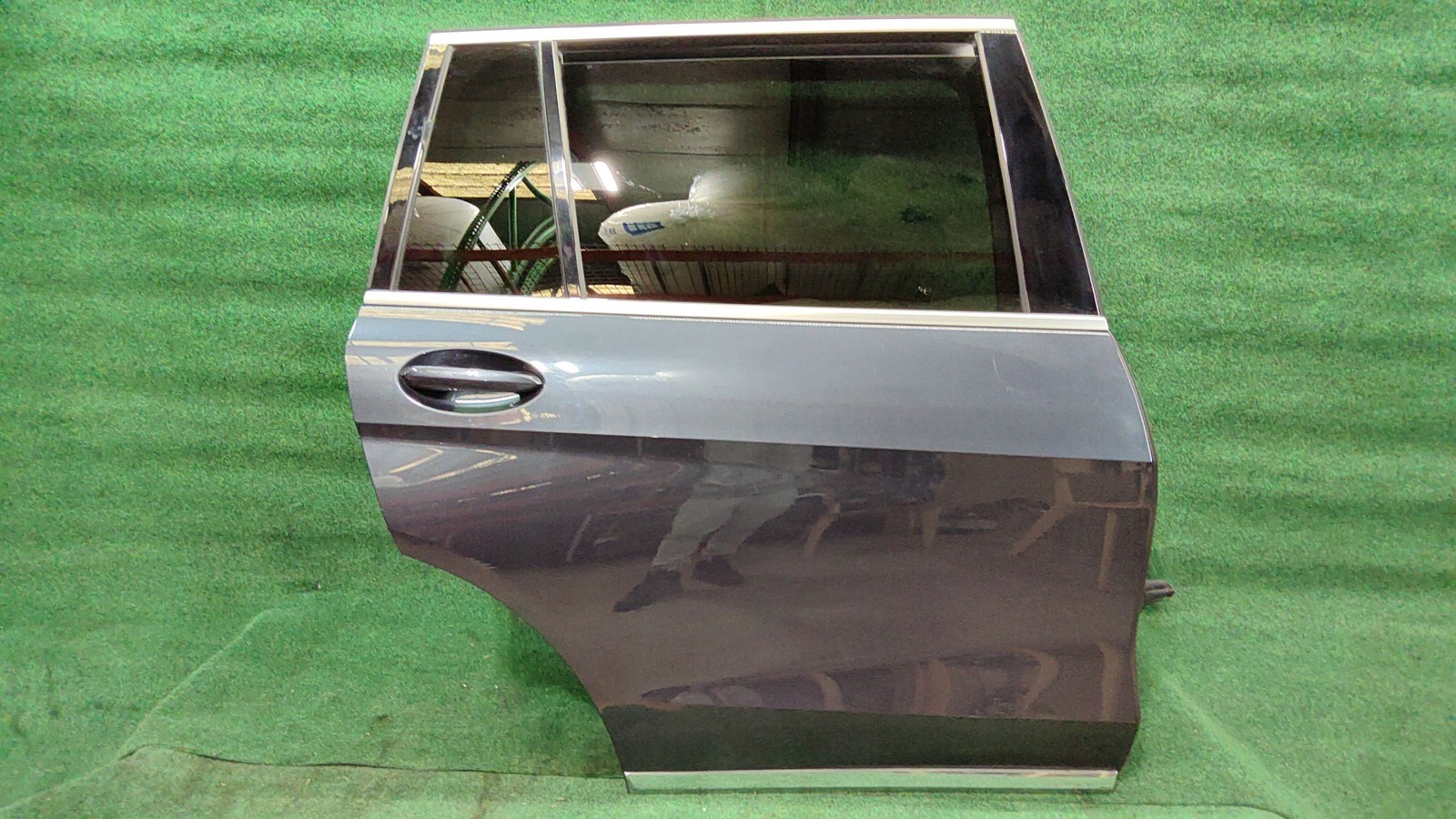 2019-2022 Bmw X7 Rear Door Right Acrilic Grey Metalli/c27 Oem 41527931202