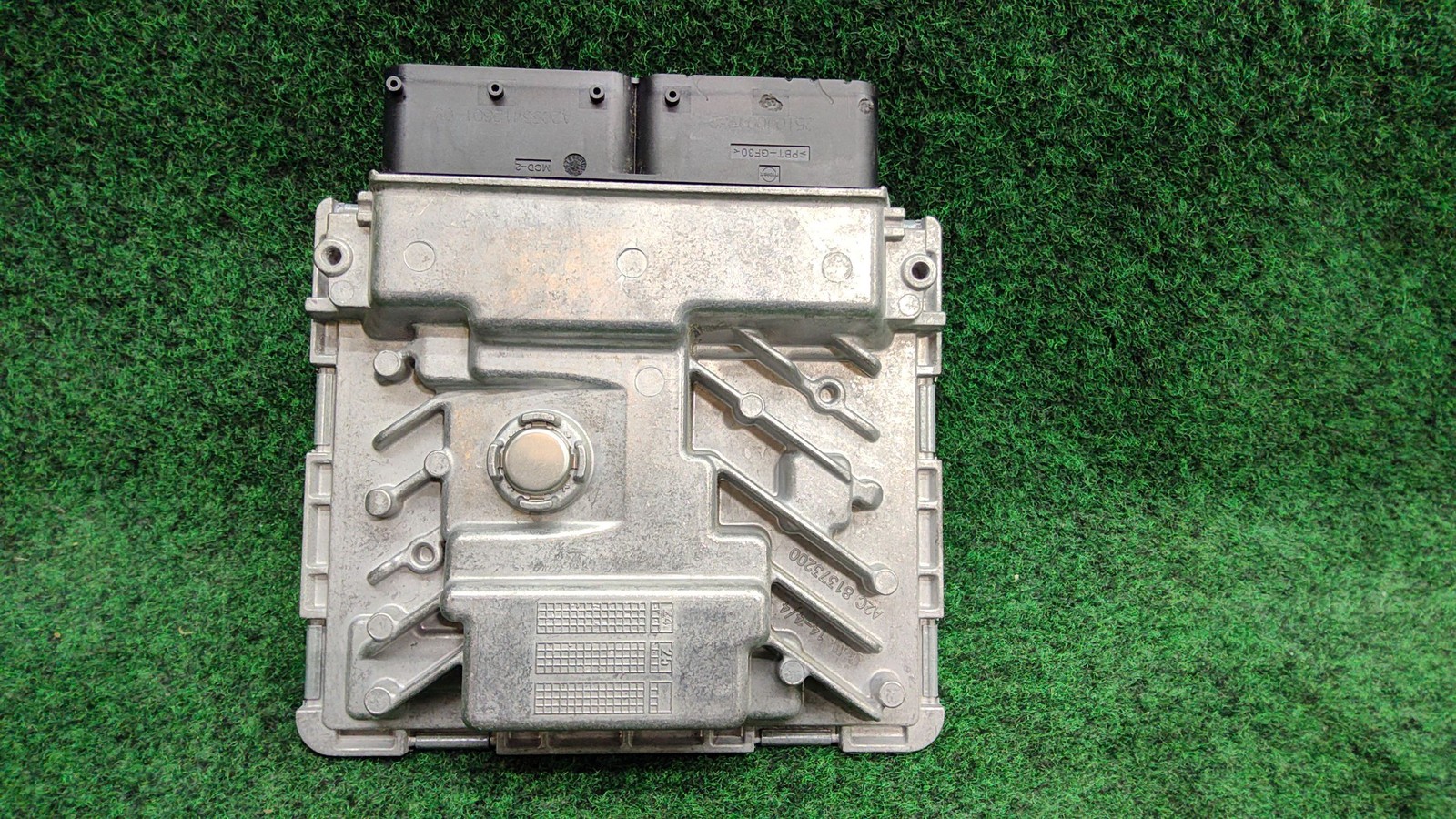 2019-2025 Audi Q3 Engine Brain Box Control Module 3k Miles Oem 83a906259h