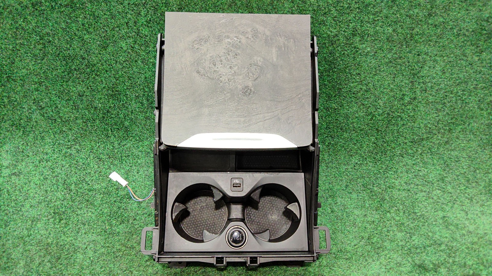 2019-2025 BMW X5 Cup Holder OEM 51165A34FD9 51167950997