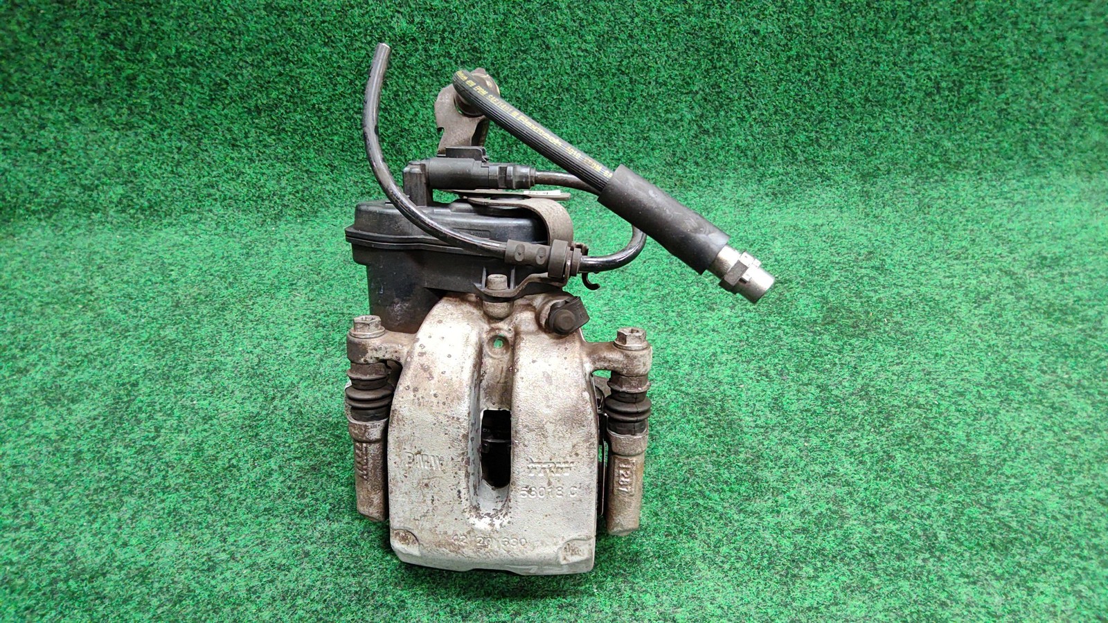 2018-2024 Bmw X3 Left Rear Caliper Housing Assembly 27k Mls Oem 34206870583
