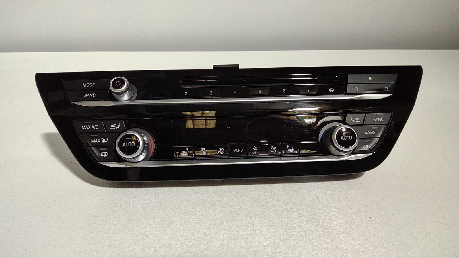 2017-2020 BMW 530i Heater A/C Control Switch Panel OEM 61319459183