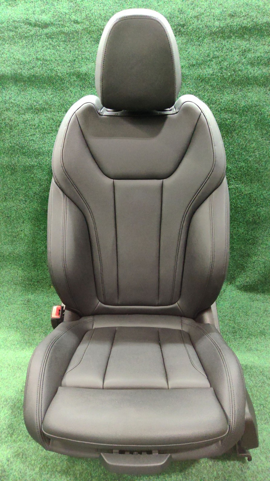 2018-2024 BMW X3 Front Left Driver Seat Leather w/o Cooled Seat OEM 52107414584