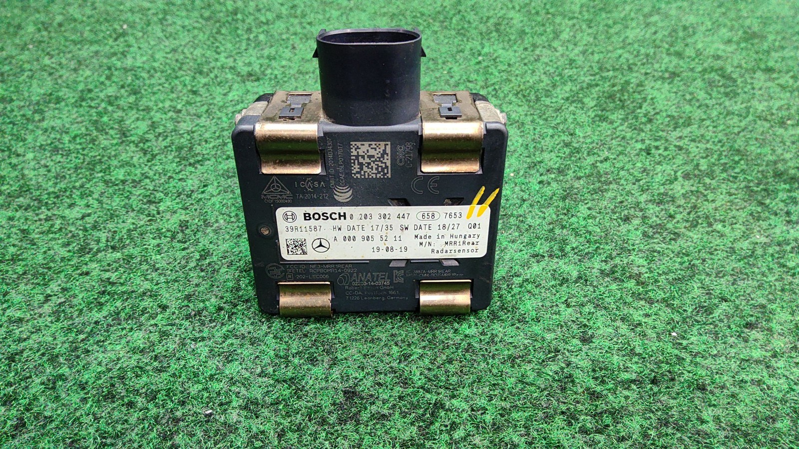 2016-2022 Mercedes Benz Glc 300 Rear Radar Sensor Blind Spot Oem A0009055211