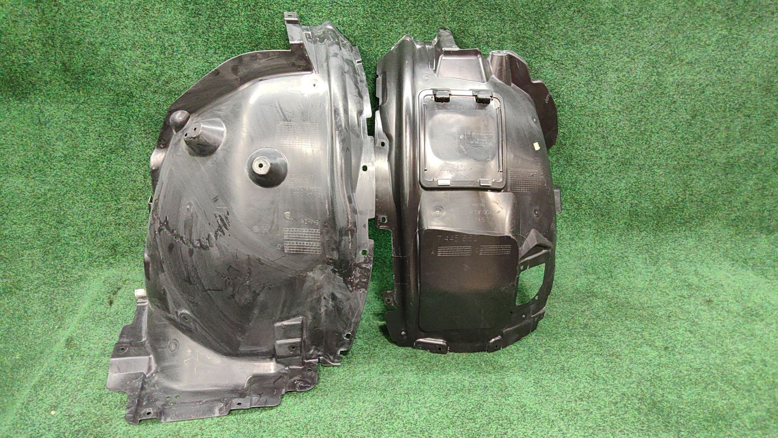 2020-2024 Bmw X3 Front Right Inner Wheel Arch 51717445682 51717394816