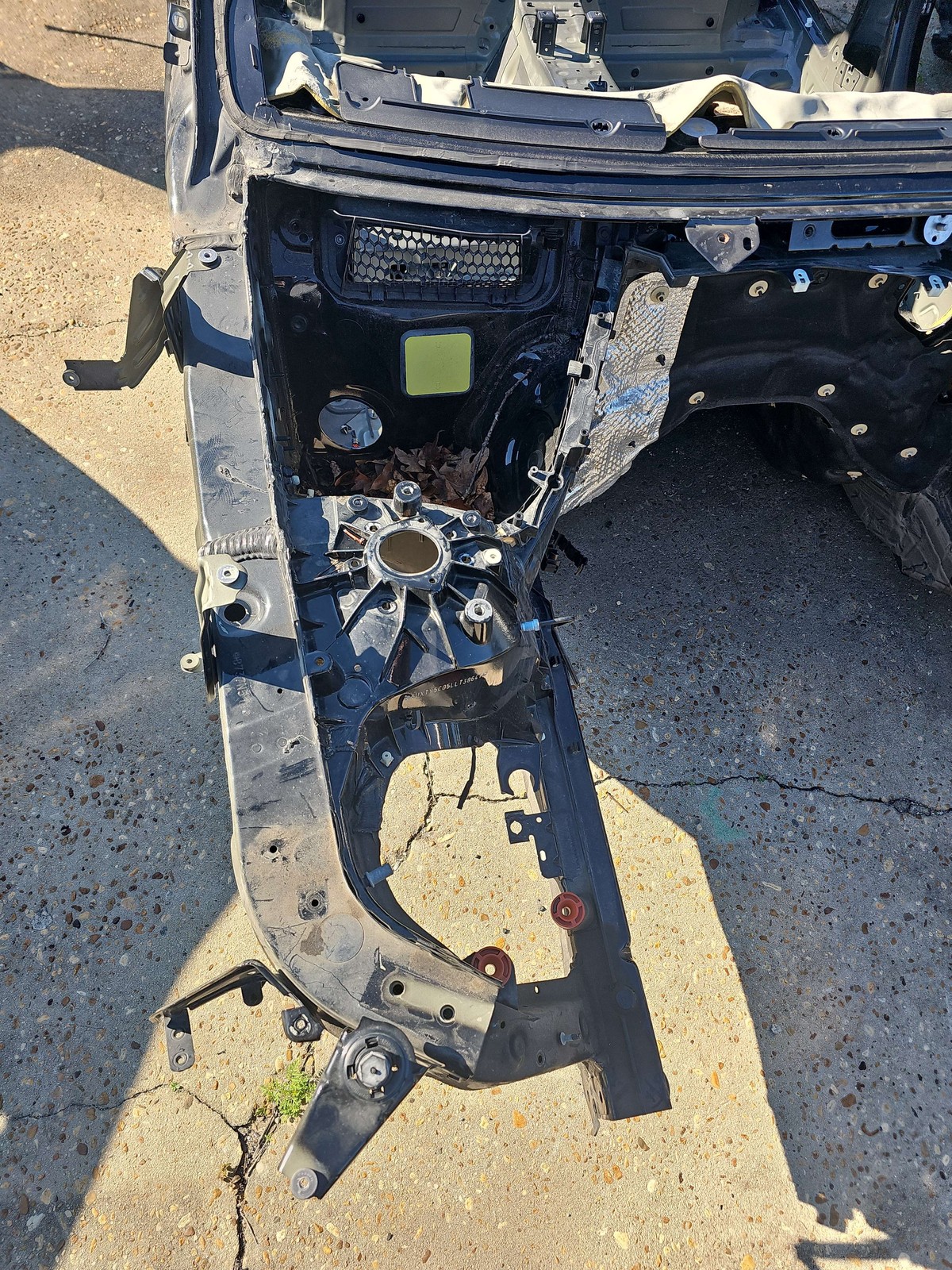 2017-2023 Bmw X3 Front Left Engine Support Oem 41007481009