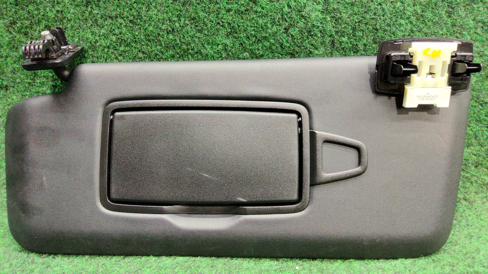2016-2022 Mercedes Benz Glc 300 Left Sun Visor Oem A2058107504