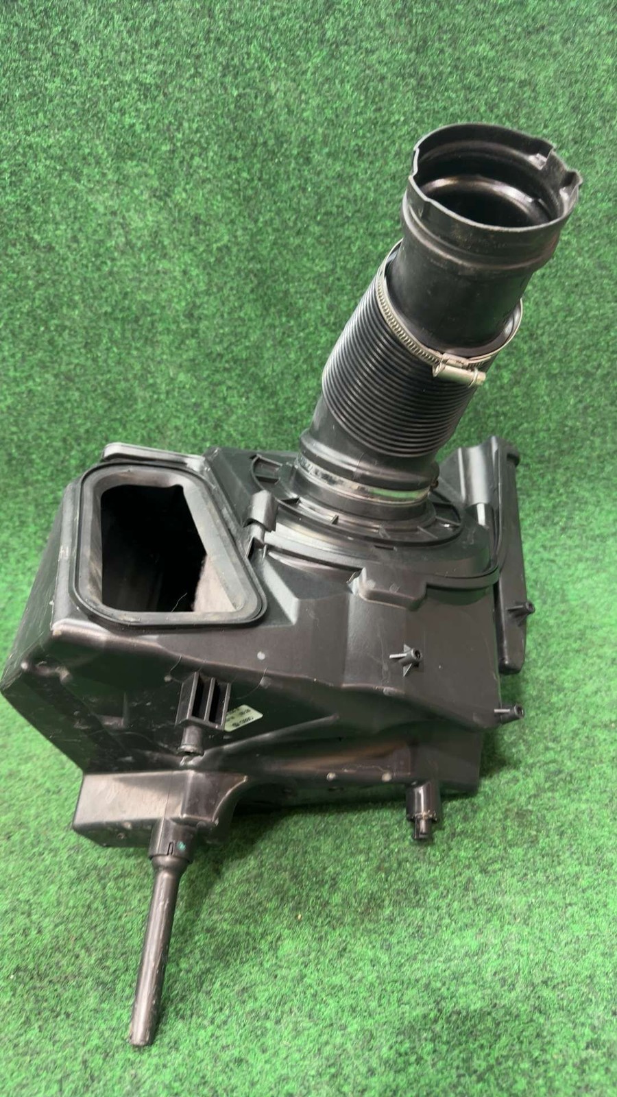 2018-2024 Audi S4 Air Cleaner 3.0L OEM 8W0133837B 8W0133835B